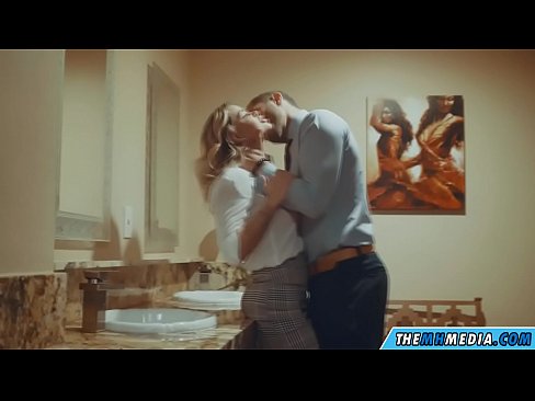 ❤️ ווען אַ באַסטי בלאָנדע סידוס איר אין אַ ציבור אָפּטריט ❤️❌ סעקס ביי yi.xxxpornolive.ru ❌️❤